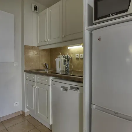 Appartement Les Rivages De Coudouliere-9 By Interhome