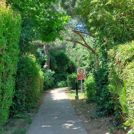 Les Rivages De Coudouliere-9 By Interhome